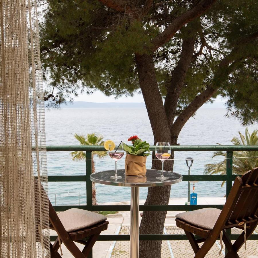 Pine And Sunshine Apartments Podgora Bagian luar foto